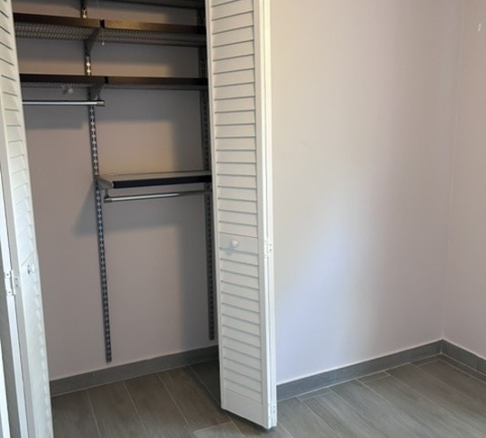 5045 Rochester Drive - Photo 4