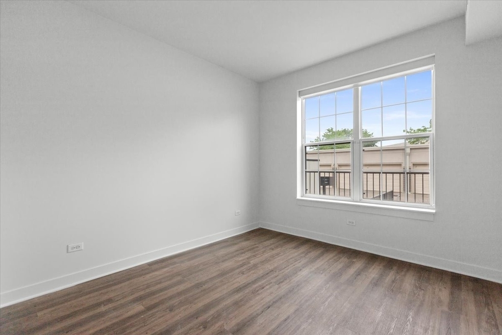 500 N Northwest Highway - Photo 5