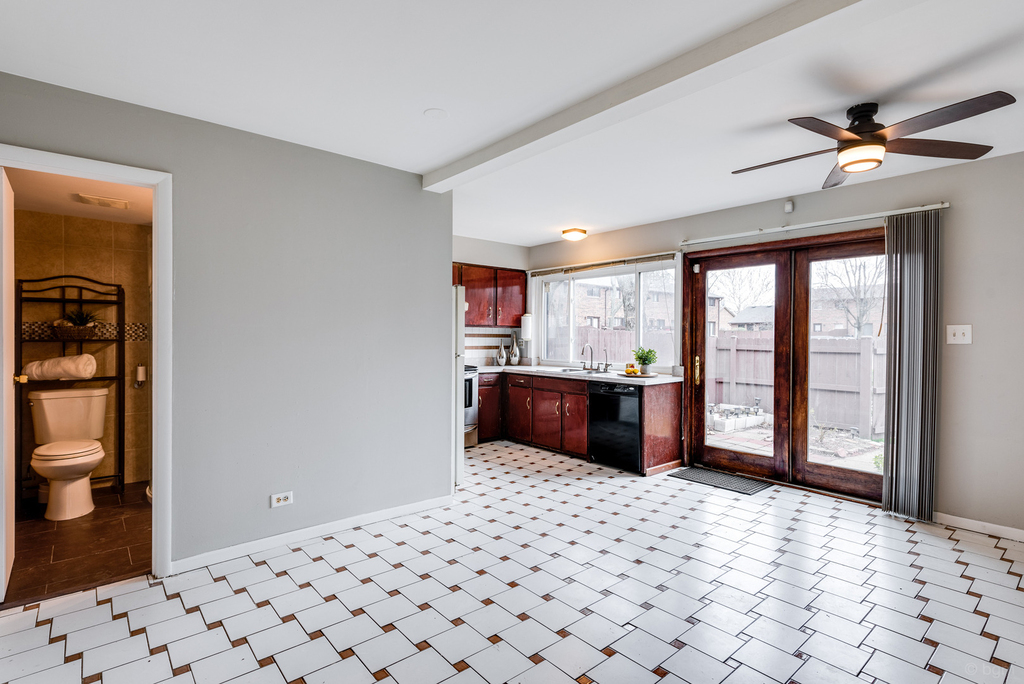 18w269 Kirkland Lane - Photo 3
