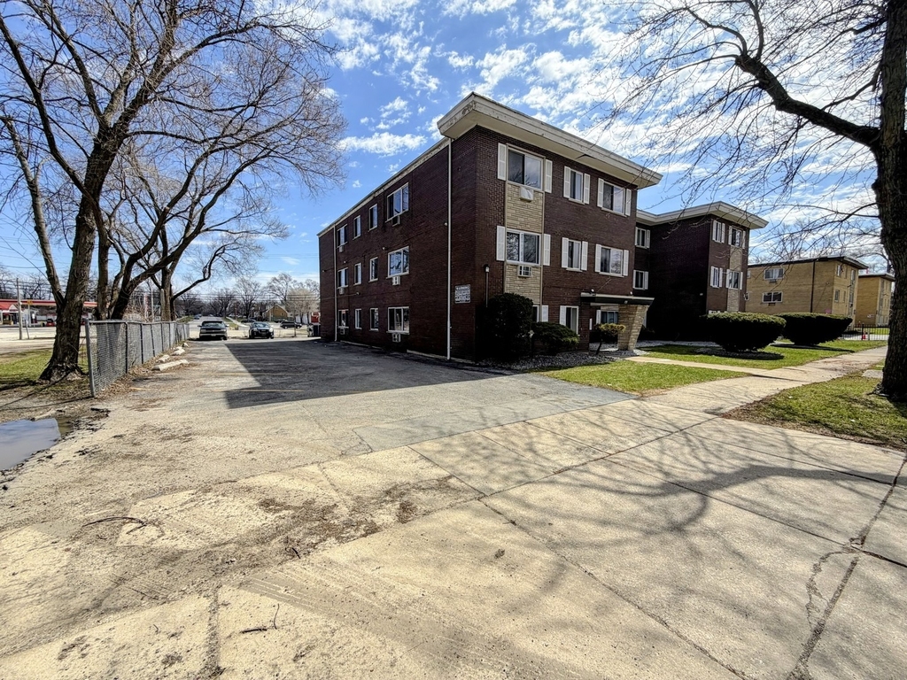 723 Grant Avenue - Photo 8