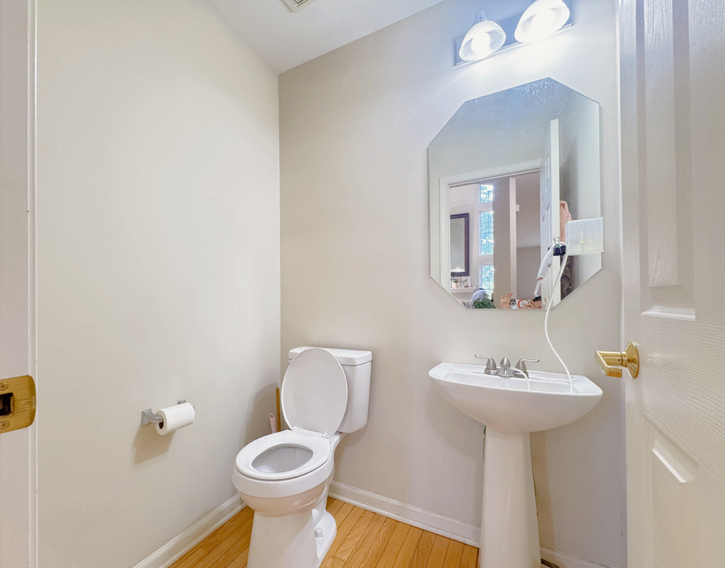 1320 Danada Court - Photo 4