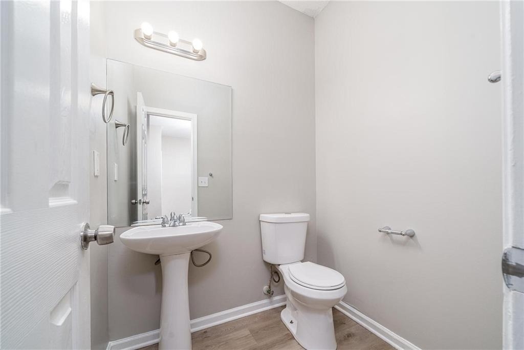 7683 Creekside Lane - Photo 8