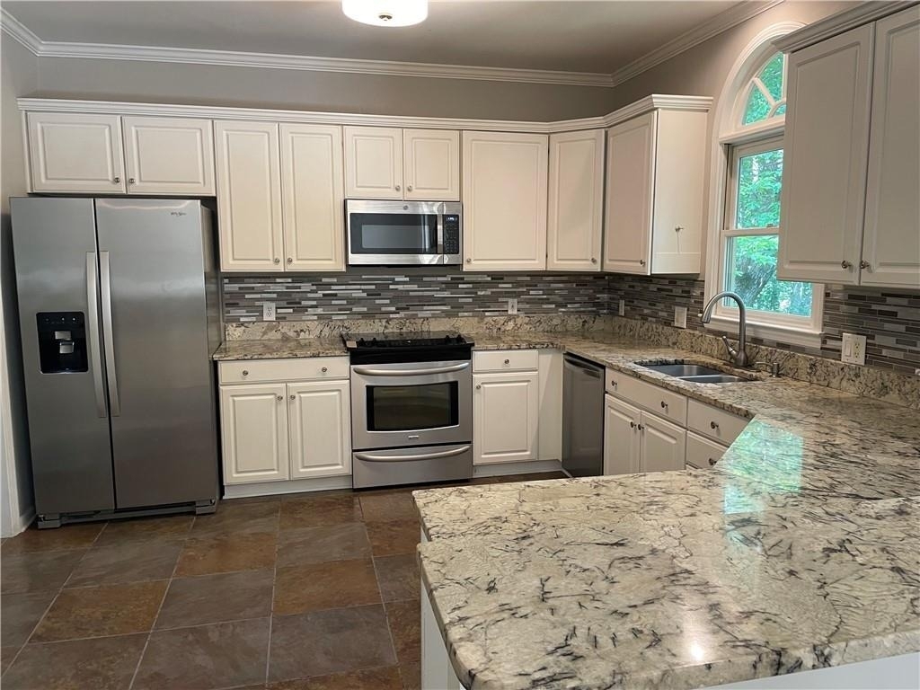 1915 Habersham Trace - Photo 3