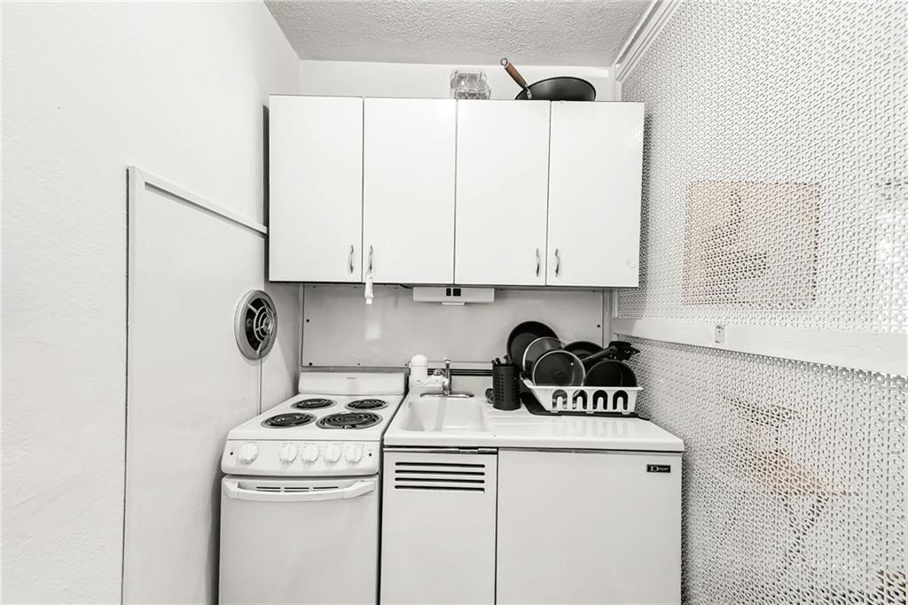 3635 Cantrell Road - Photo 6