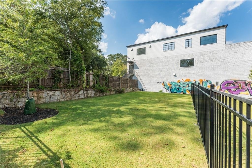 1160 Gracewood Avenue Se - Photo 28