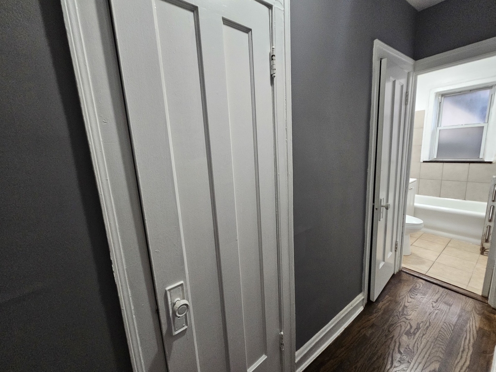 6551 N Francisco Avenue - Photo 12
