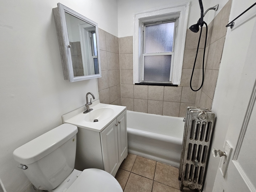6551 N Francisco Avenue - Photo 15