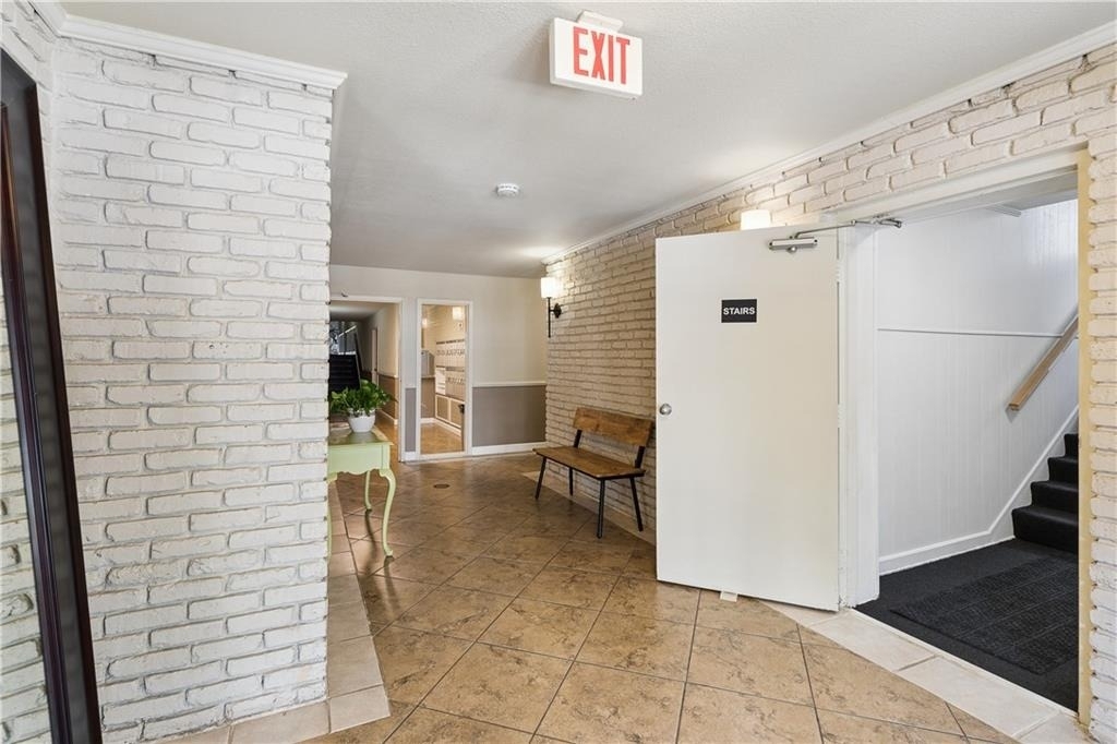 395 Pharr Road - Photo 1