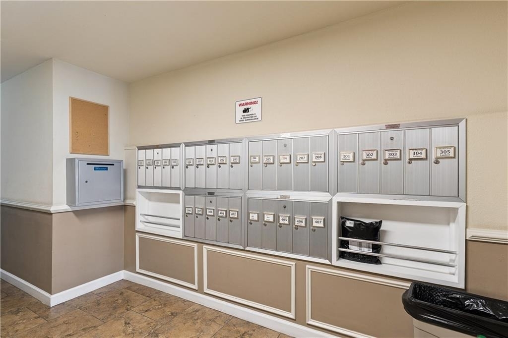 395 Pharr Road - Photo 2