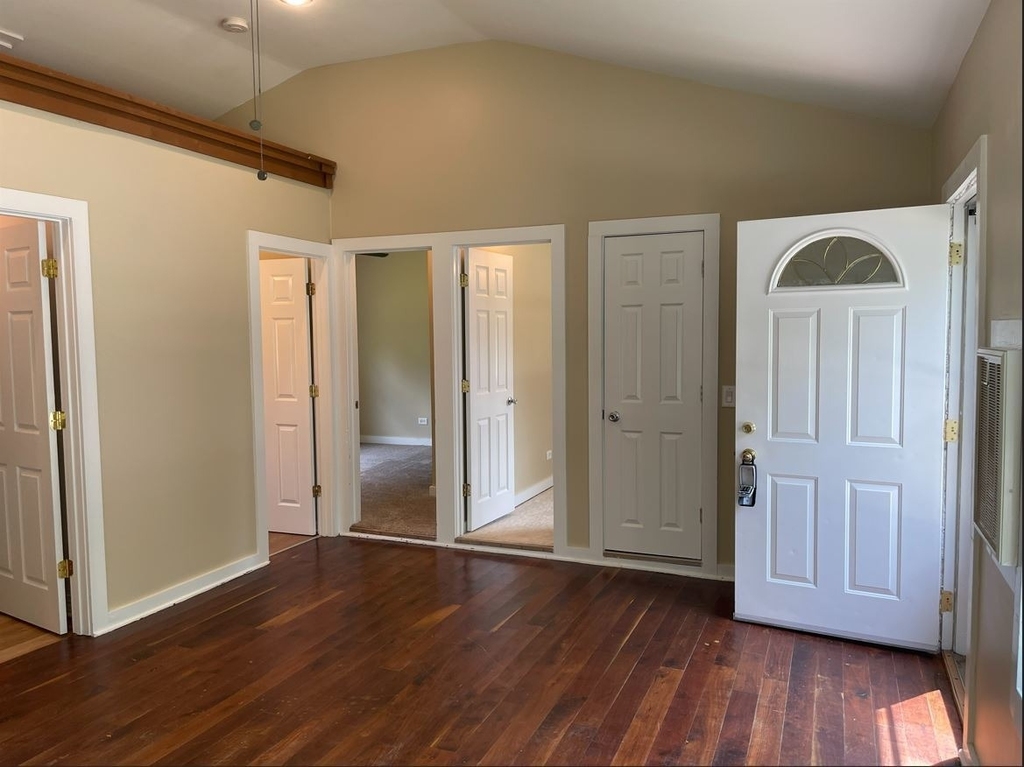 3004 Michael Street - Photo 2