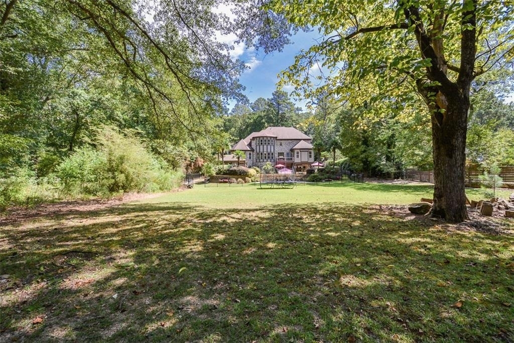 2210 Spalding Drive - Photo 8