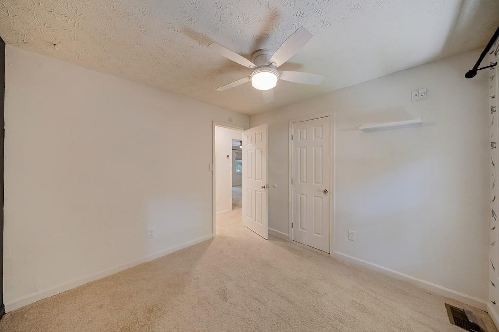 102 Vanessa Drive Se - Photo 25