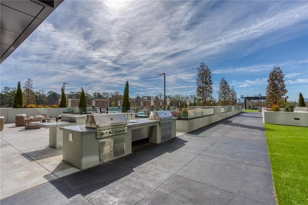 2425 Peachtree Road Ne - Photo 32