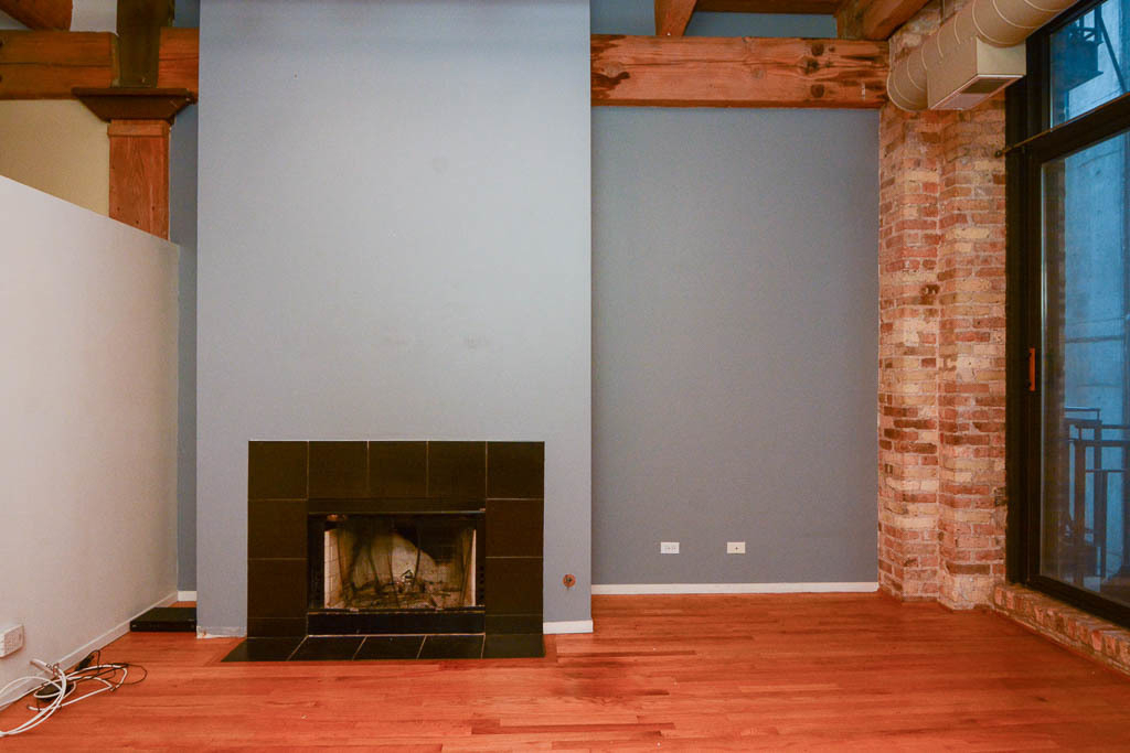 375 W Erie Street - Photo 10