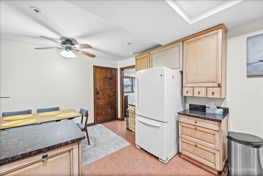 4962 N Mason Avenue - Photo 4