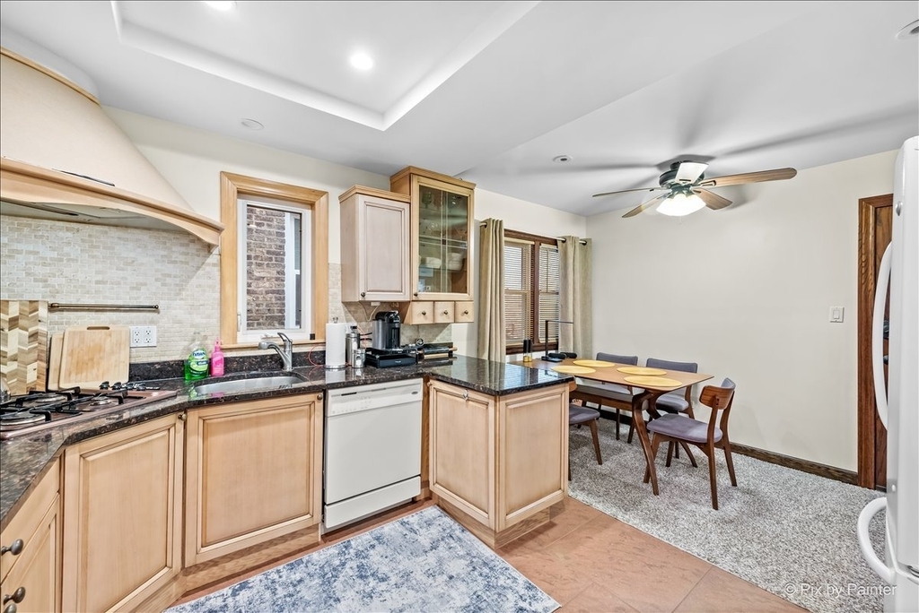 4962 N Mason Avenue - Photo 1