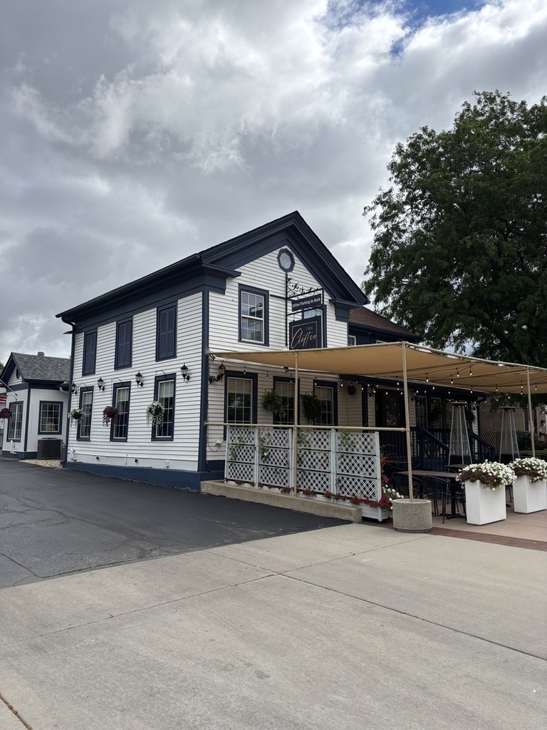 24136 W Lockport Street - Photo 0