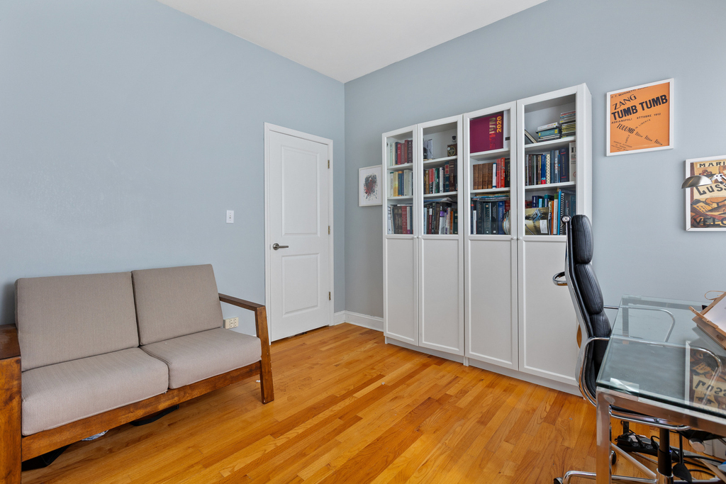 4450 N Beacon Street - Photo 11