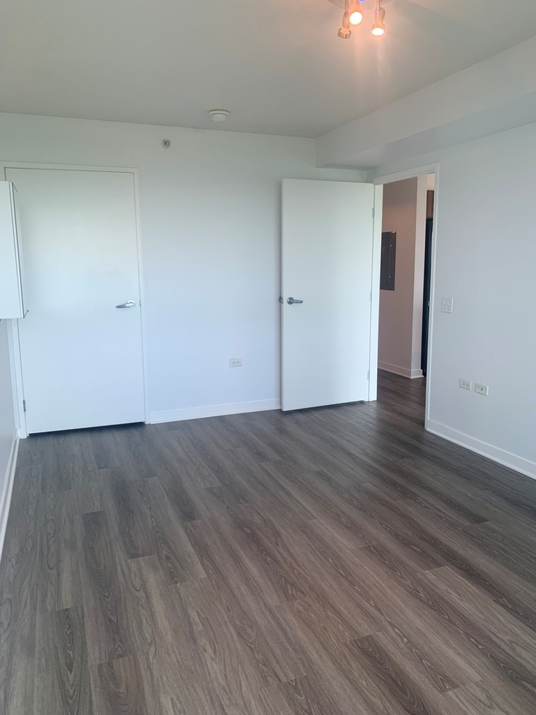 9655 Woods Drive - Photo 11