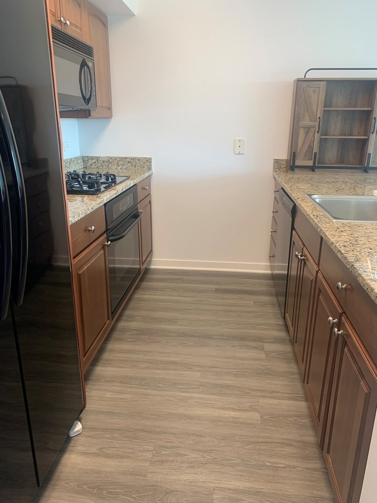 9655 Woods Drive - Photo 8