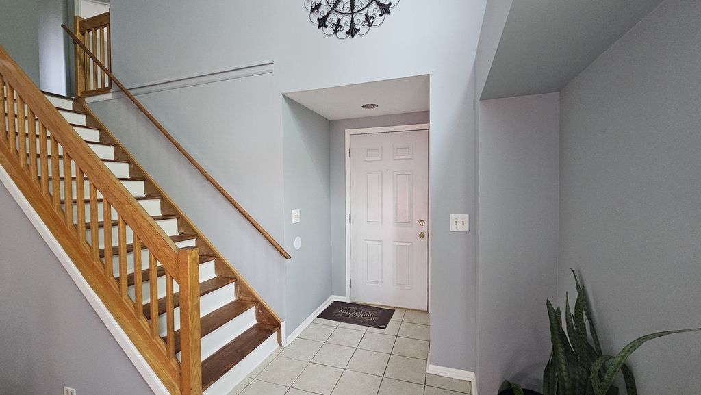 121 Hampton Avenue - Photo 4