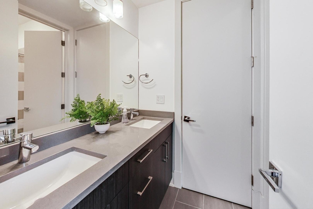 4042 N Pulaski Road - Photo 23