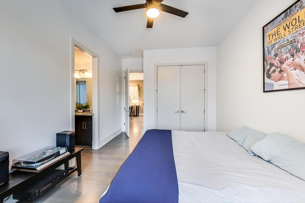 4042 N Pulaski Road - Photo 21