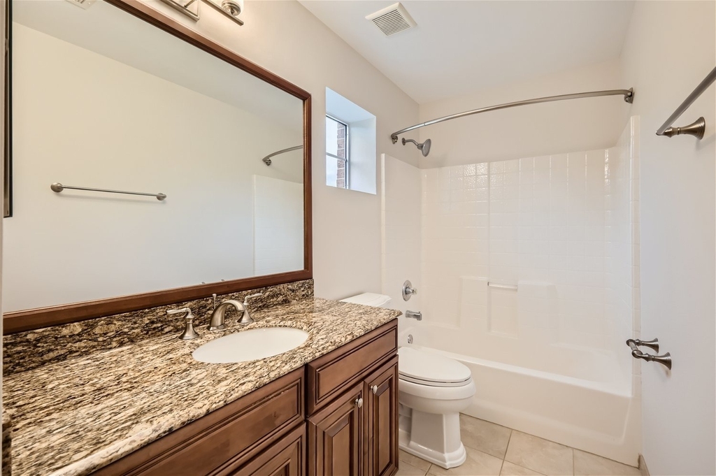 1 Charlotte Circle - Photo 8