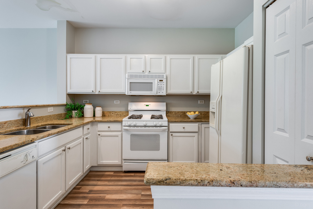 806 Woodewind Drive - Photo 5
