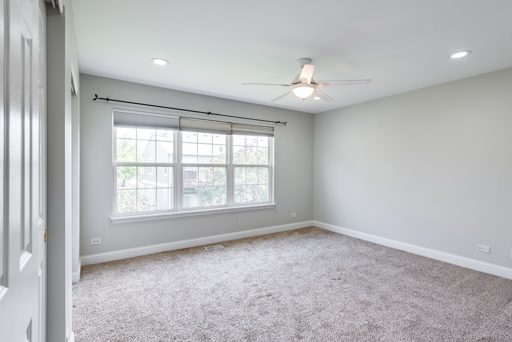 806 Woodewind Drive - Photo 11