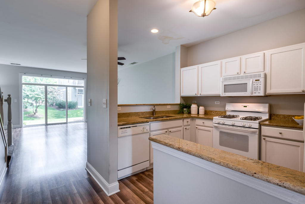806 Woodewind Drive - Photo 6