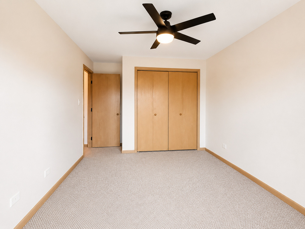 4425 Prairie Avenue - Photo 19