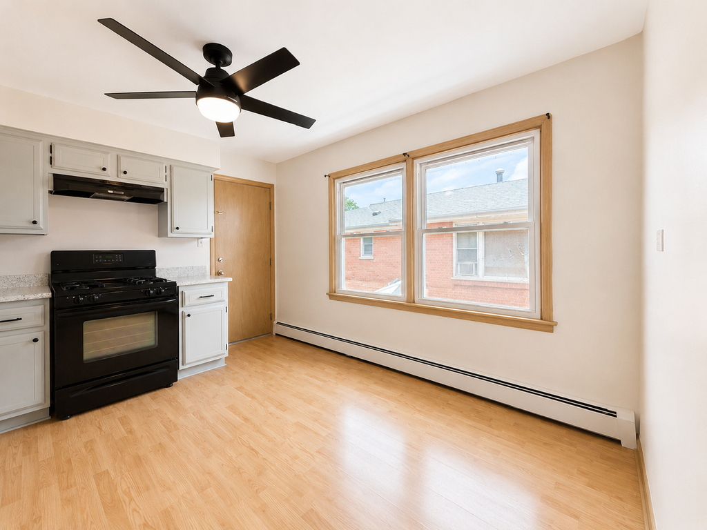 4425 Prairie Avenue - Photo 8