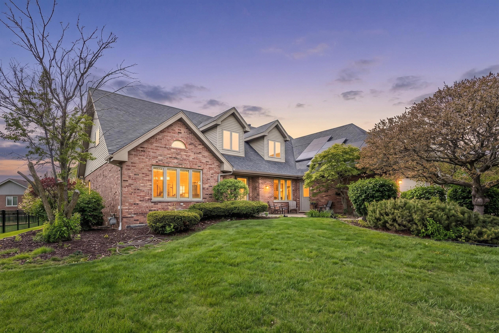 18044 Esther Drive - Photo 0