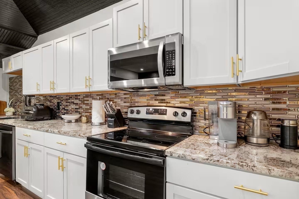 2724 Southmore Boulevard - Photo 6