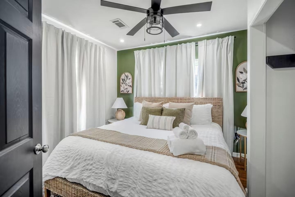 2724 Southmore Boulevard - Photo 12