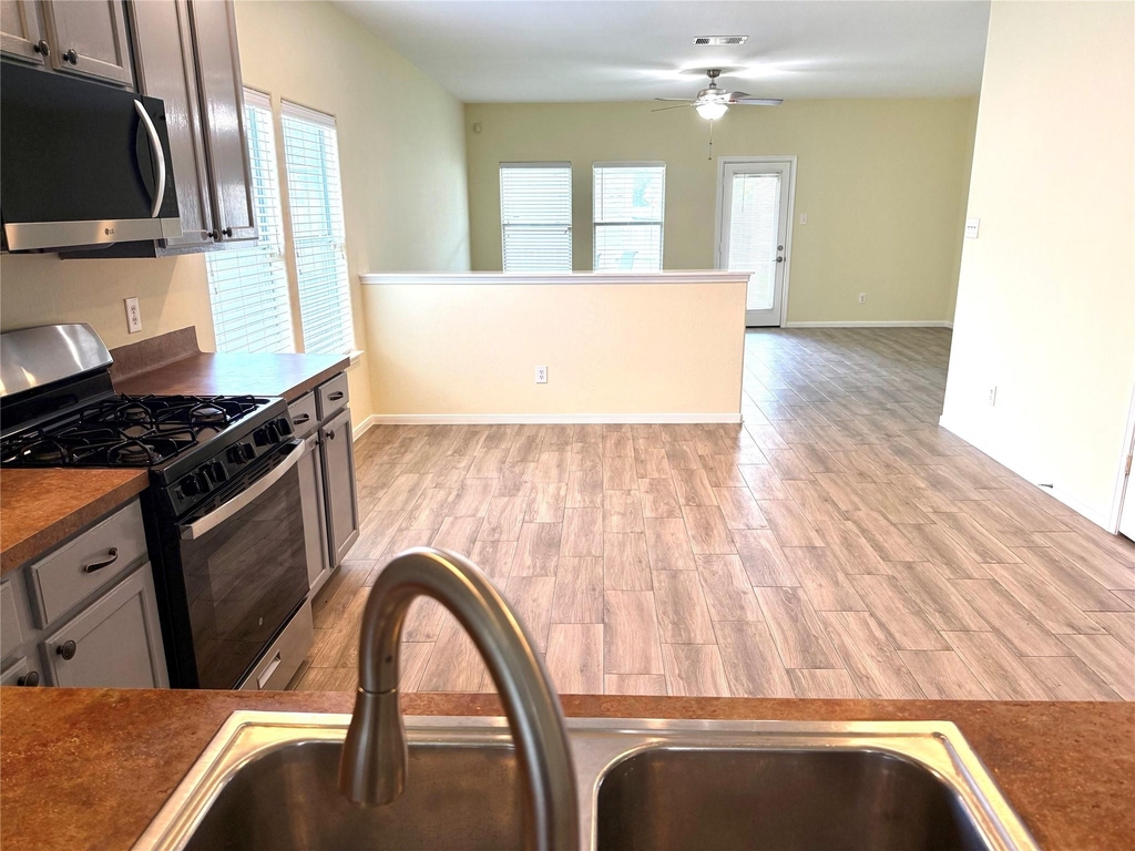 514 New Hope Lane - Photo 3