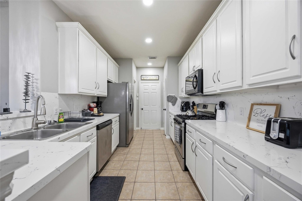 71 Summerhaze Cir - Photo 9