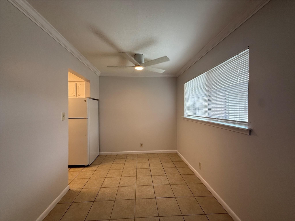1530 Heights Boulevard - Photo 5