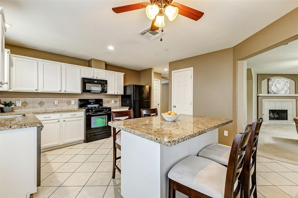 6303 Applewood Forest Drive - Photo 13