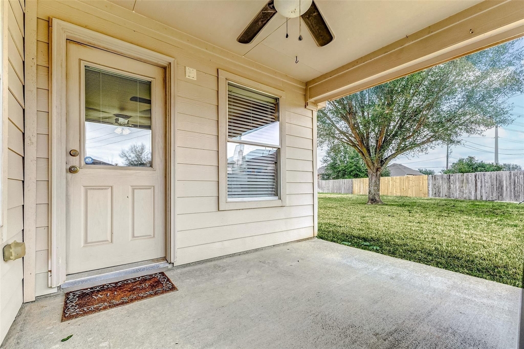 6303 Applewood Forest Drive - Photo 33