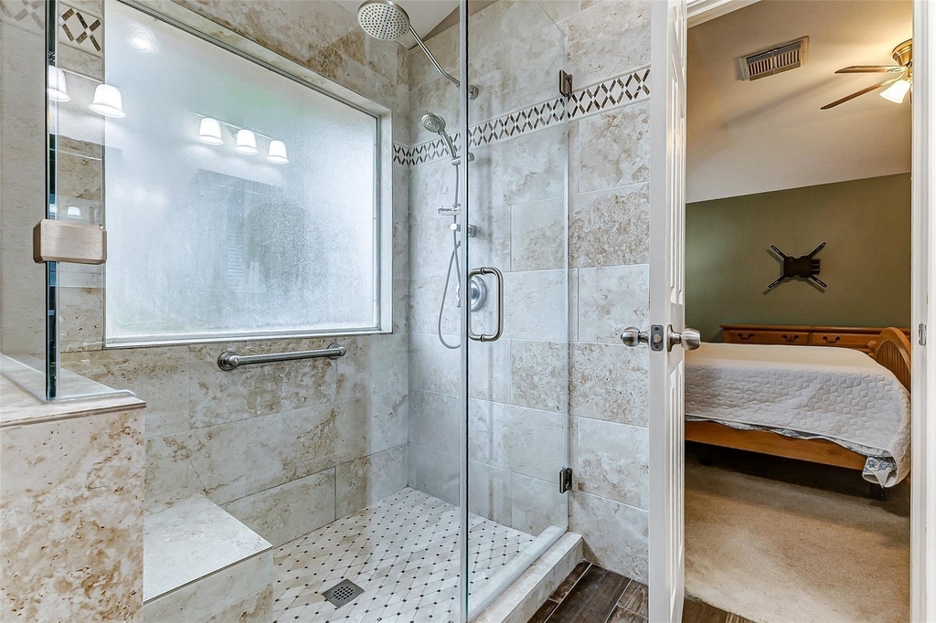 6303 Applewood Forest Drive - Photo 24