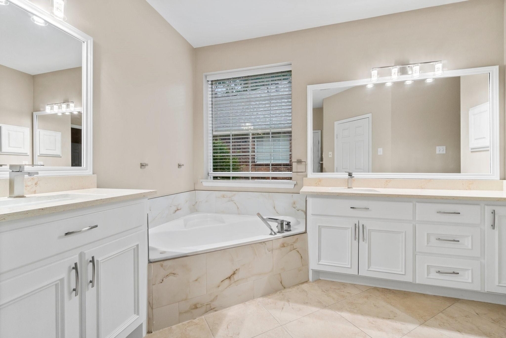 83 Terraglen Drive - Photo 18