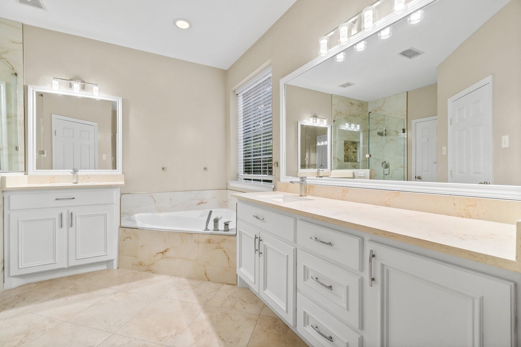 83 Terraglen Drive - Photo 17