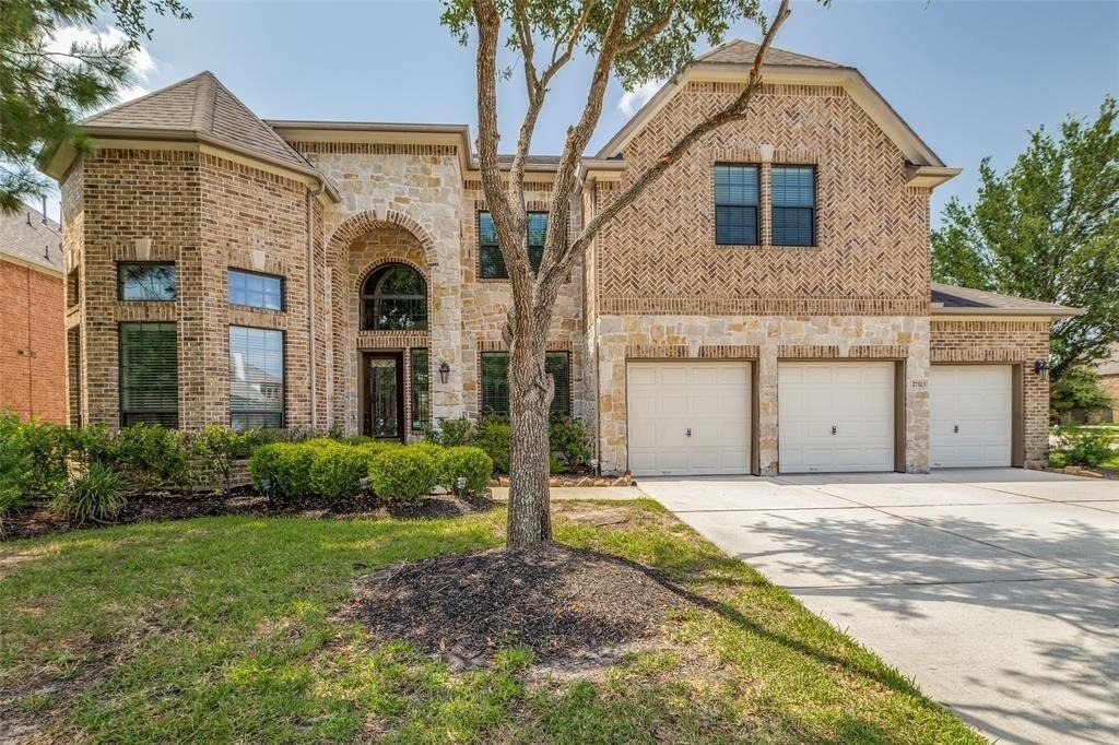 27323 Piney Ranch Lane - Photo 1