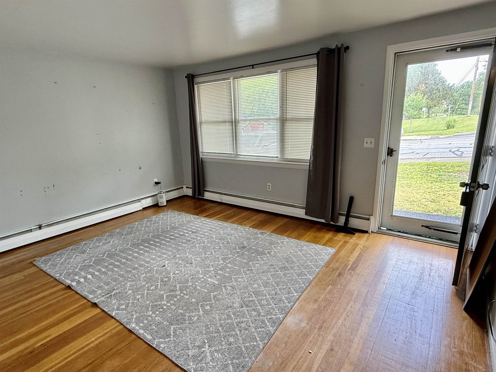 384 Huse - Photo 7