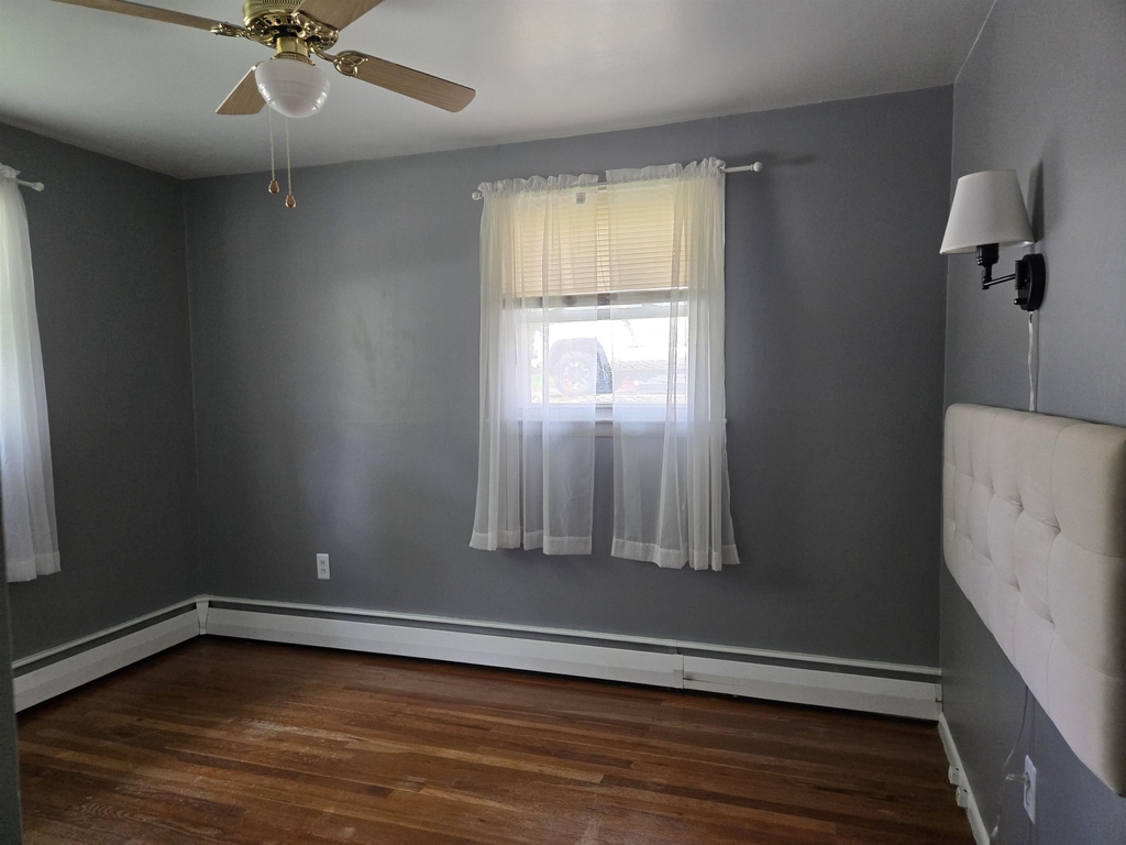 384 Huse - Photo 3