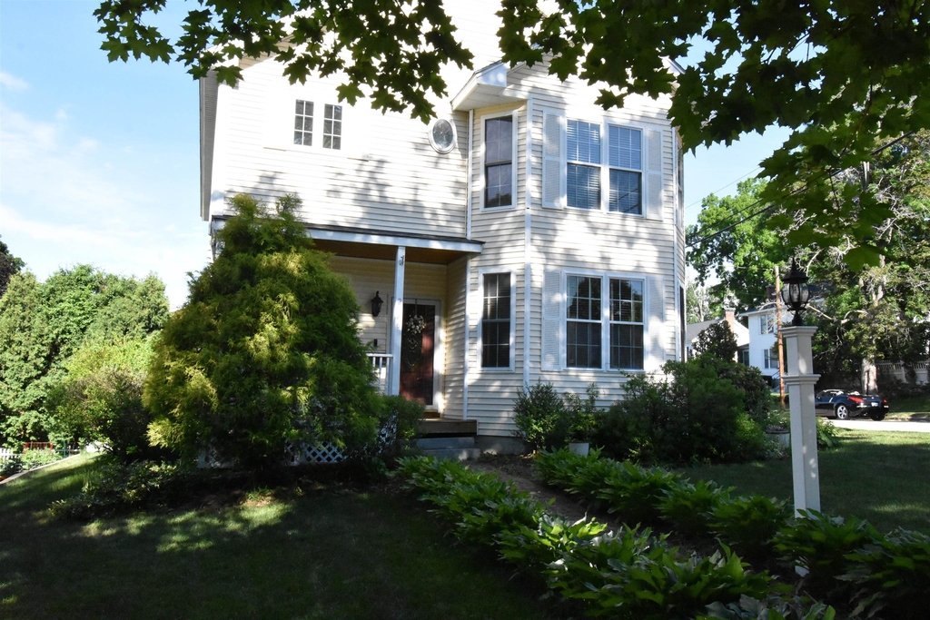 2246 Elm - Photo 17