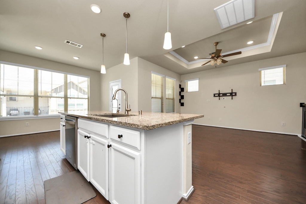 3111 Dakota Falls Dr - Photo 13