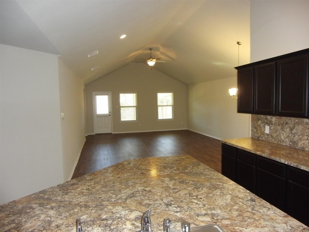 5522 Mesquite Oaks Trail - Photo 8